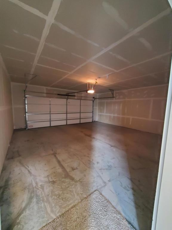 5644 Cherry Ln - Photo 5 of 33