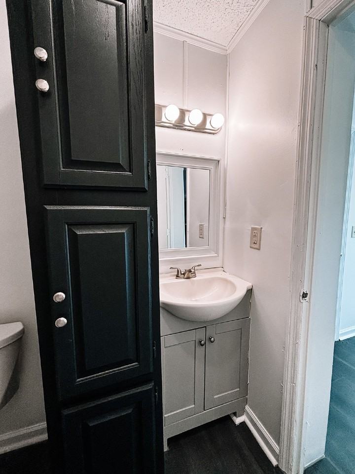 1030 Greenhill Rd - Photo 7 of 50