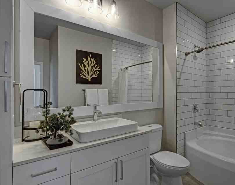 Lake & Irving Ave S #232 - Photo 6 of 9