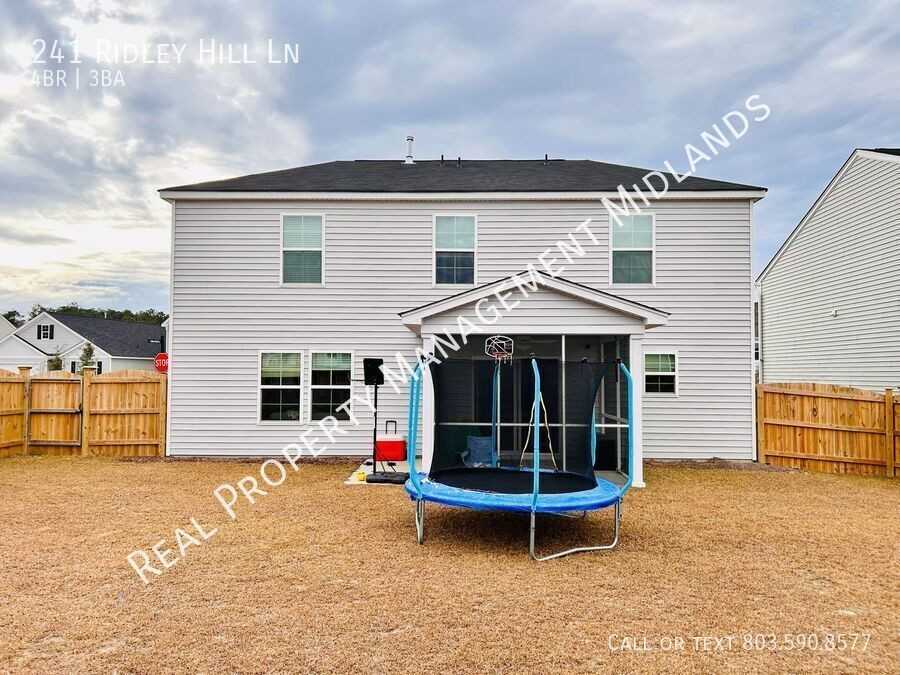 241 Ridley Hill Ln - Photo 3 of 23