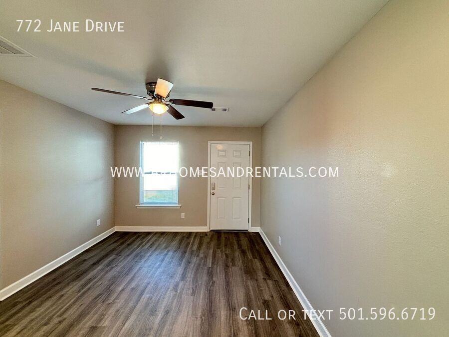 772 Jones Rd - Photo 2 of 7