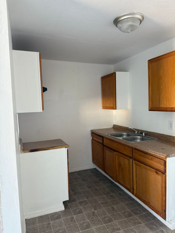 119 117,W Lee St Harlingen Tx #8 - Photo 3 of 12