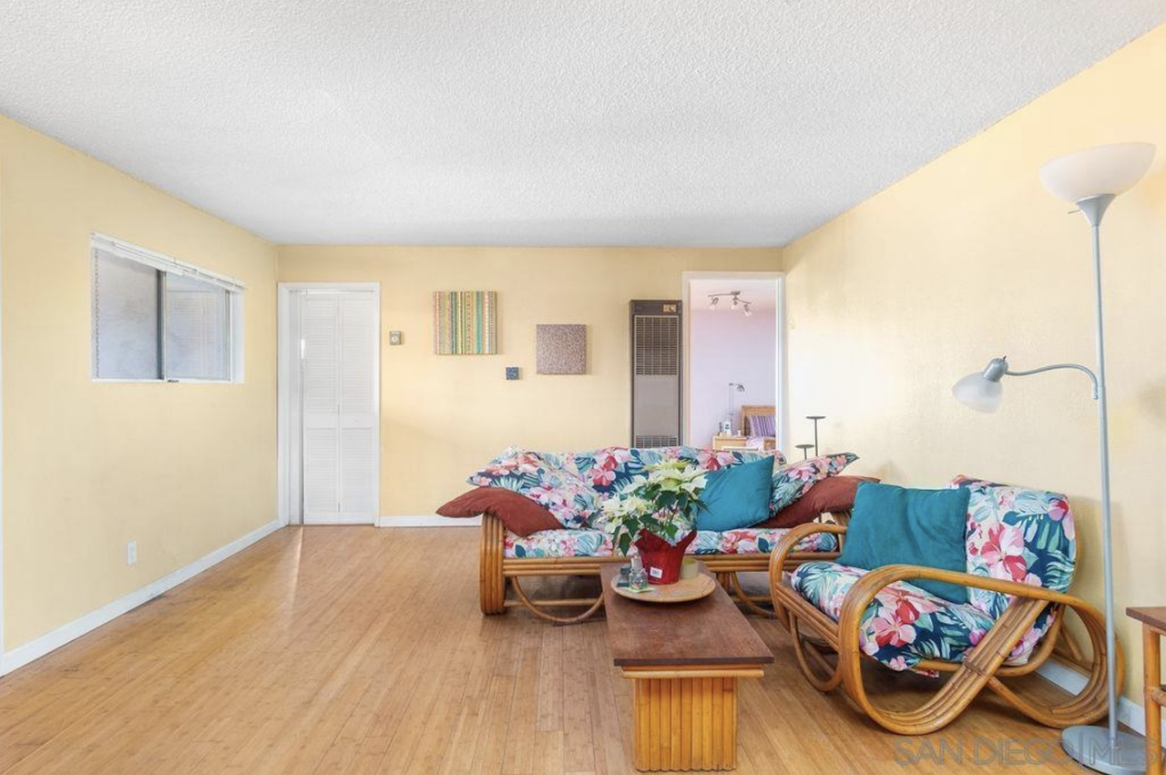 5023 63rd Street - Photo 6 of 13