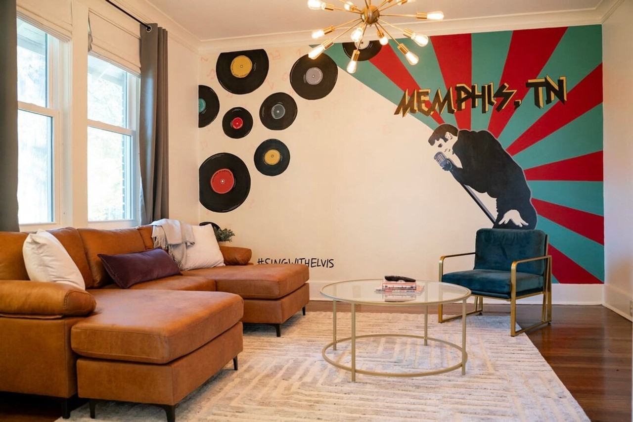 158 N Willett St #1023130P - Photo 4 of 31