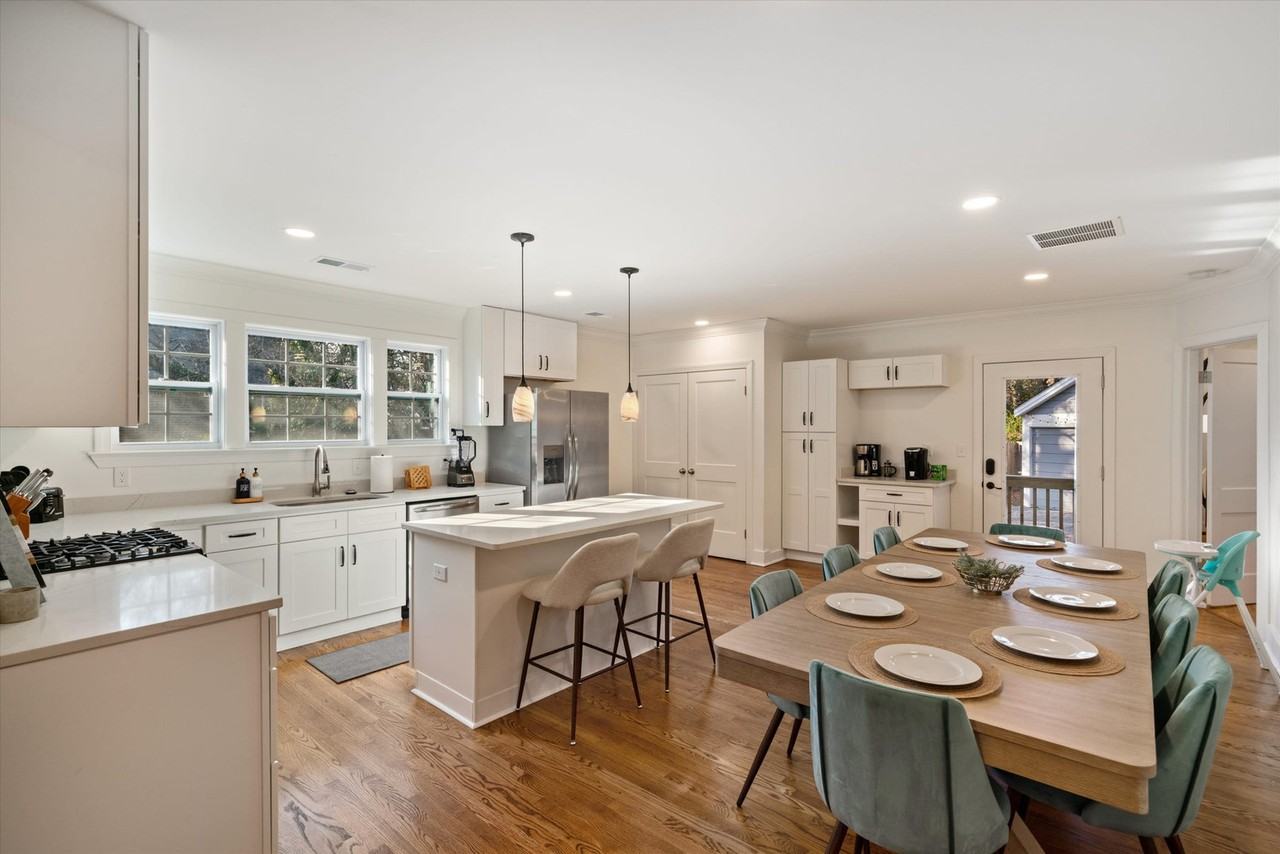 3126 Cowden Avenue #1023348P - Photo 6 of 35