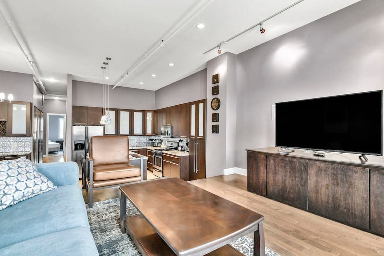 8 S Old State Capitol Plz #1031837P - Photo 3 of 11