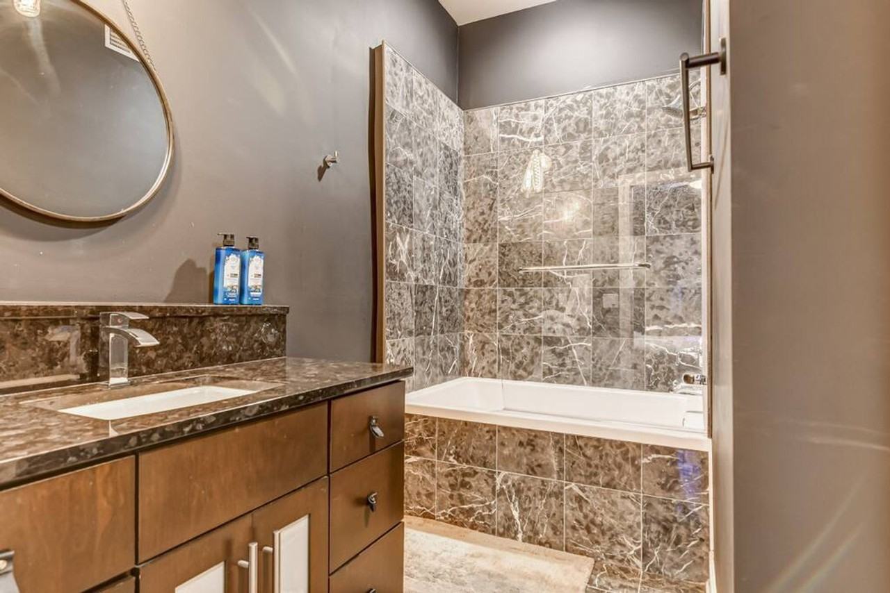 8 S Old State Capitol Plz #1031831P - Photo 7 of 9