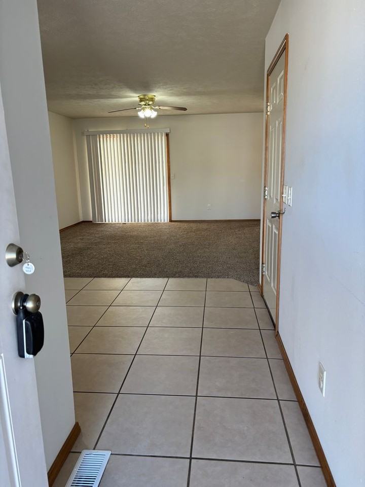 4352 W La Siesta St - Photo 2 of 11