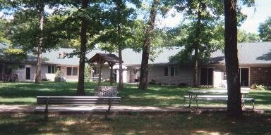 Oakwood Manor Baldwin - Photo 5 of 16