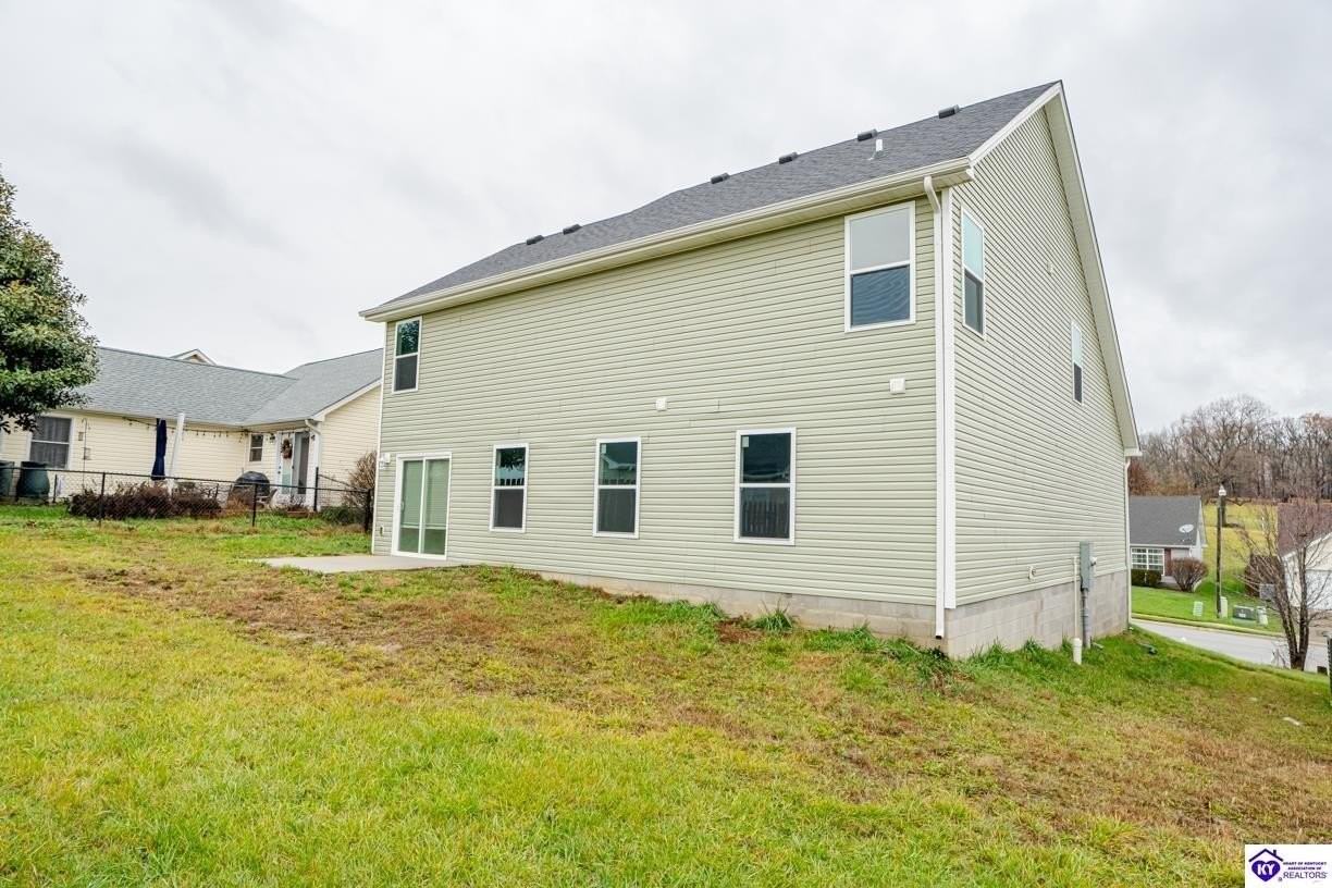 128 Alumni Dr - Photo 6 of 42