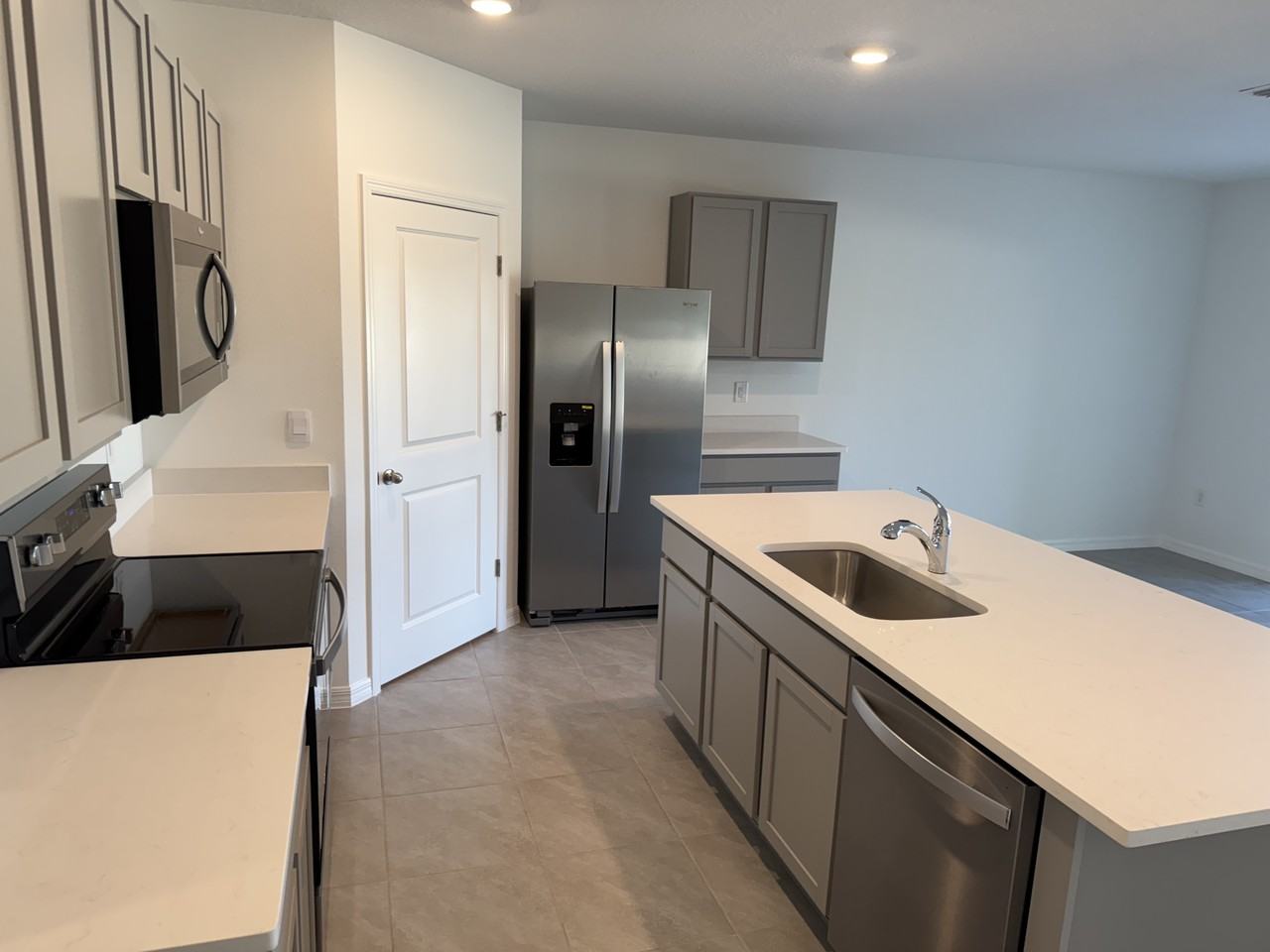 7232 Broad River Ave - Photo 7 of 16