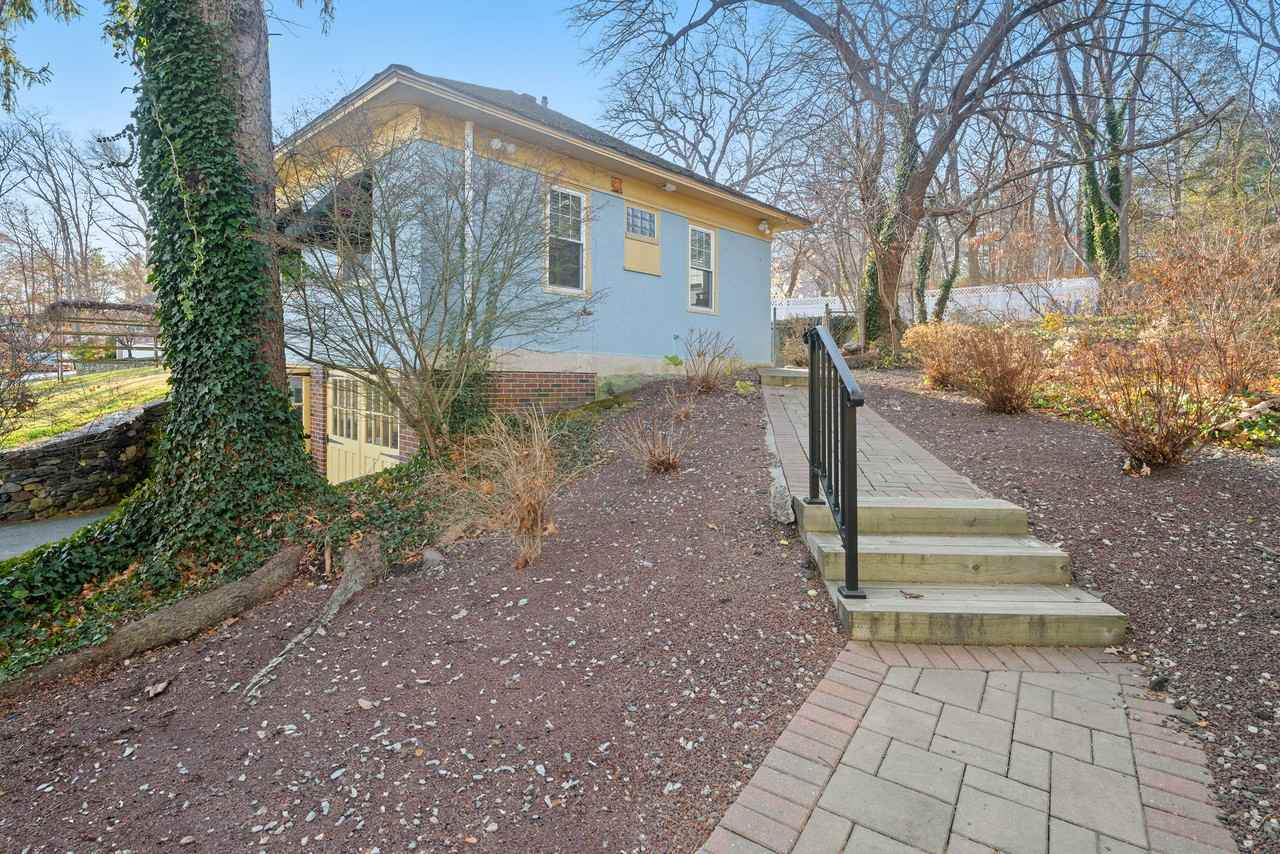 33 Weymouth Lane #Rear - Photo 2 of 30