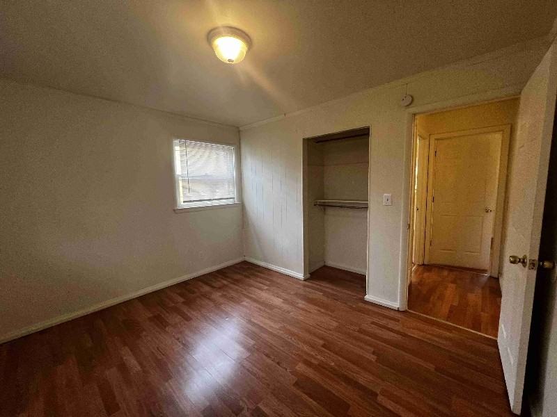 414 N Euclid Ave - Photo 5 of 10