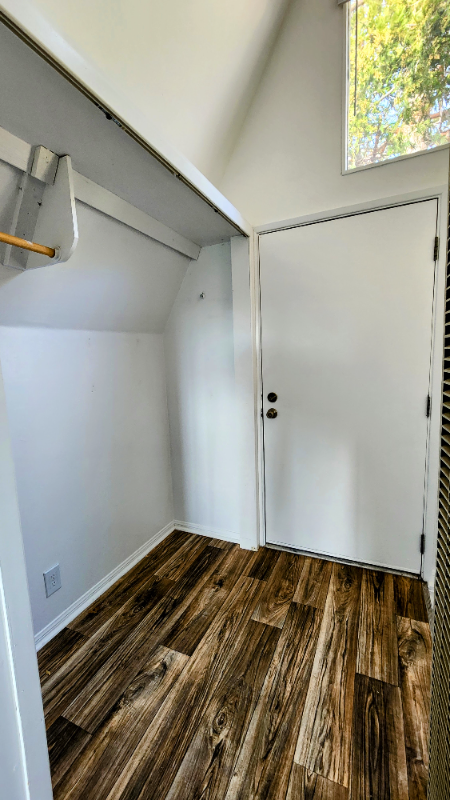 27760 Alpen Dr #2 - Photo 5 of 9