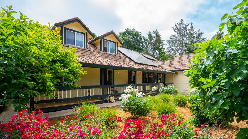 111 Kerry Ln - Photo 2 of 20