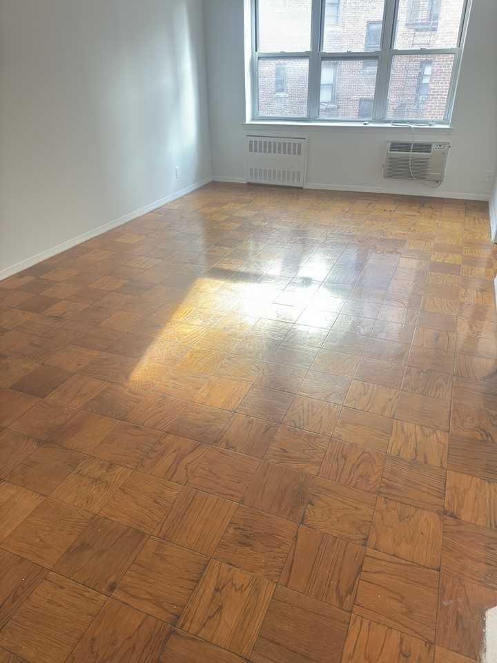 83-33 118th Street #2H - Photo 3 of 9