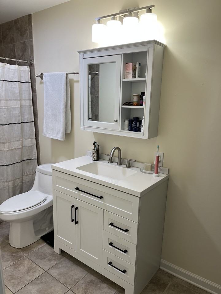 318 Mifflin St #1B - Photo 3 of 6