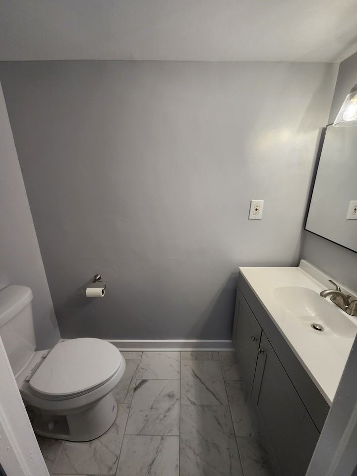 726 Moore St #101 - Photo 3 of 11