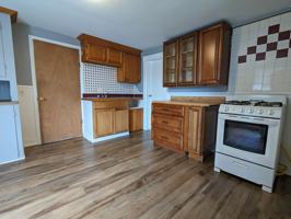 featured image of 98 Columbia St