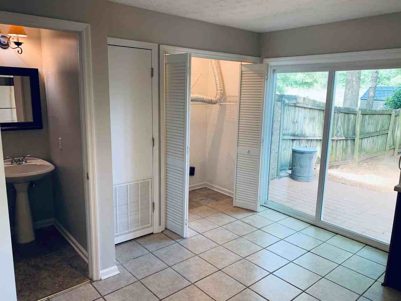 1100 Chinook Avenue - Photo 6 of 13