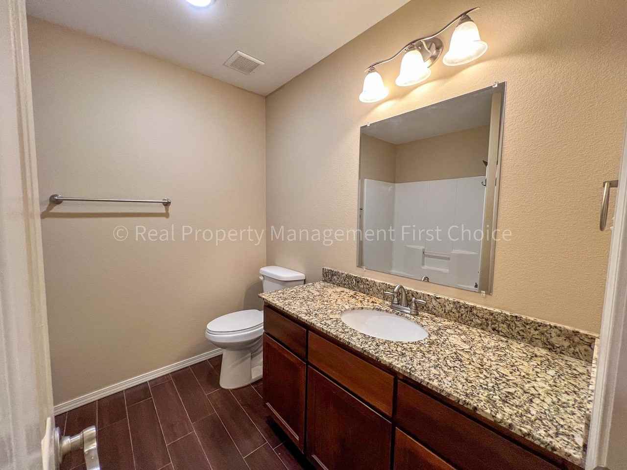 420 Ridge Point Dr - Photo 5 of 24