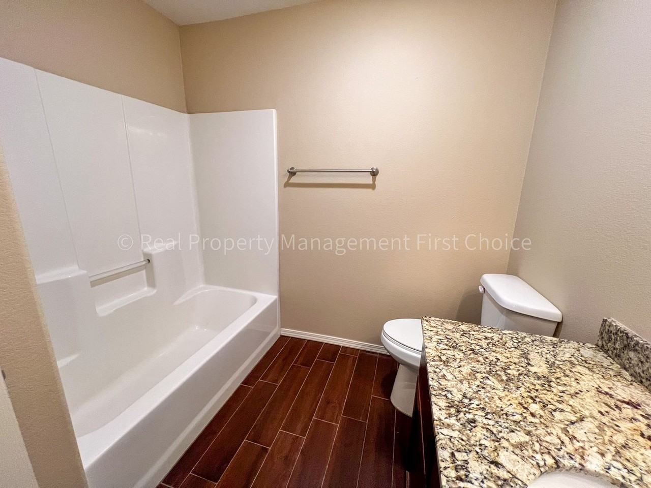 420 Ridge Point Dr - Photo 6 of 24