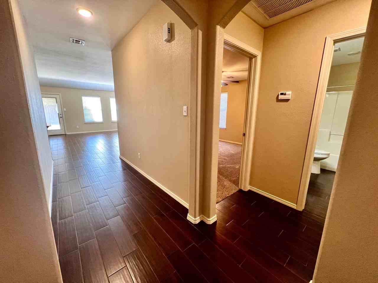 416 Ridge Point Dr - Photo 2 of 21