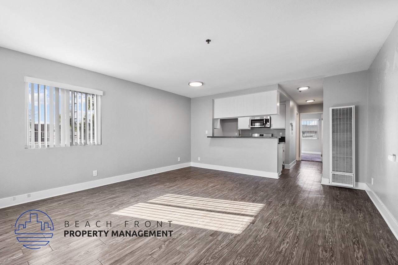 Arriba Apartments - Photo 2 of 15