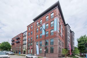 featured image of 2101 Champlain St Nw