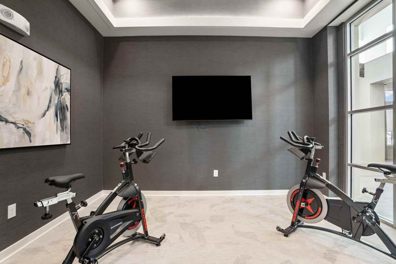 Sherman Park Village - Photo 5 of 51