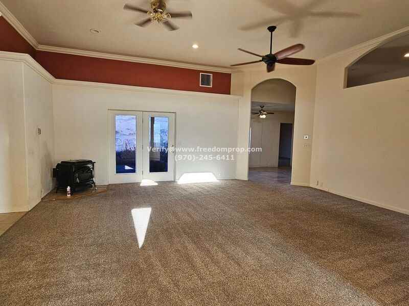 33108 Mill Tailing Rd - Photo 3 of 20