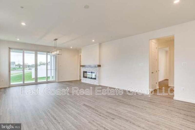 12602 Chambliss Dr - Photo 4 of 11