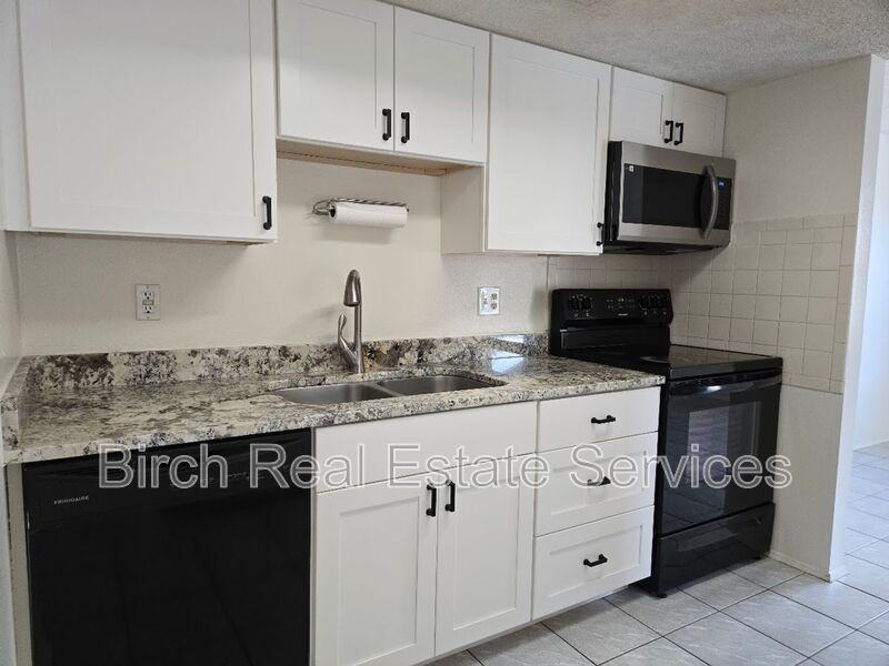 133 Sabal Ct #H - Photo 7 of 25