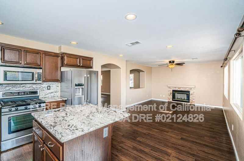 498 Vista San Lucas - Photo 6 of 34