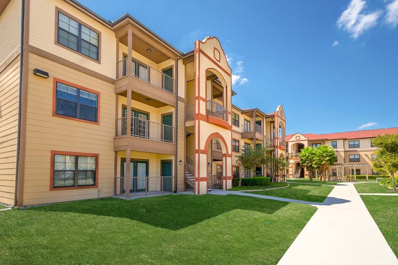 Villages at Sugar Road - Photo 6 of 50