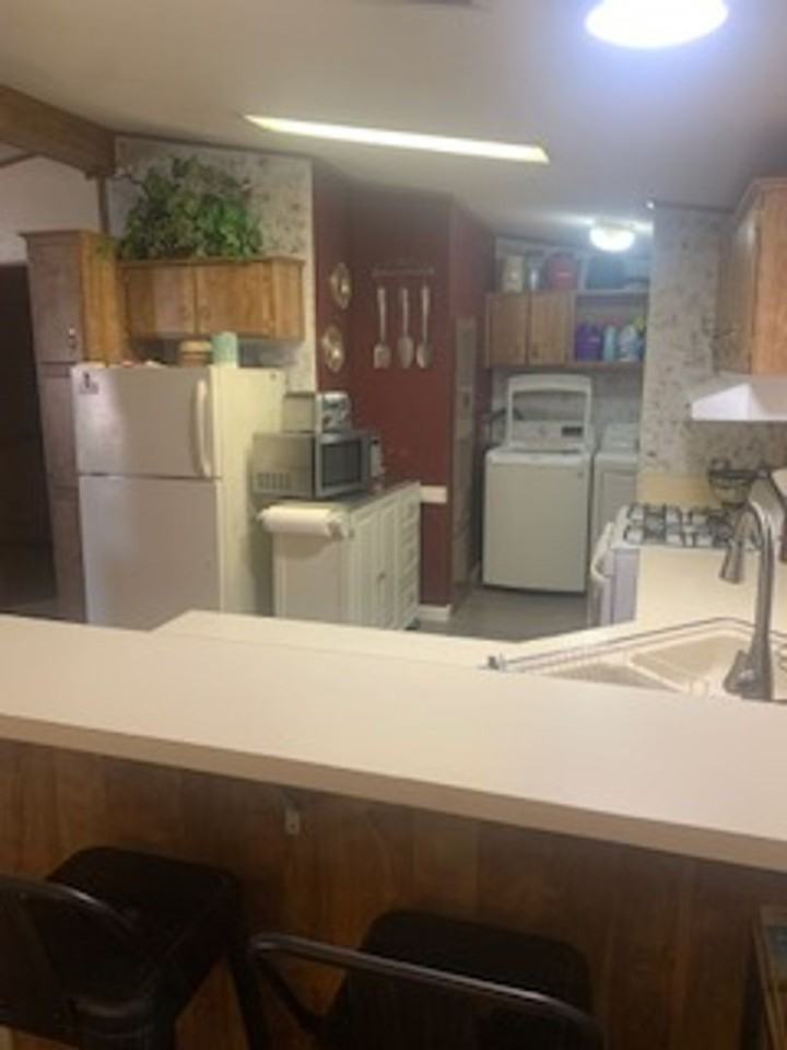 1623 Granada St - Photo 4 of 15