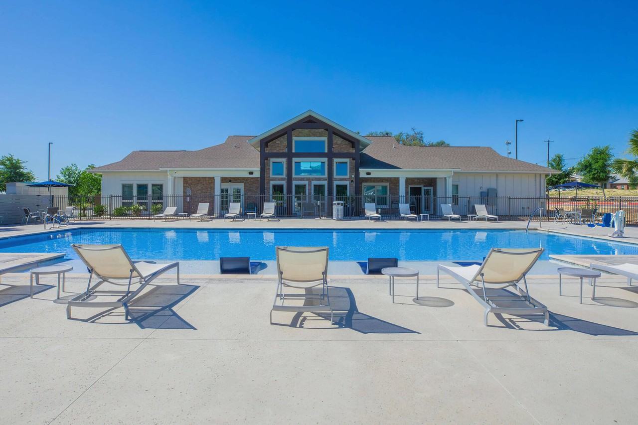 The Ranch at West End - Photo 6 of 45