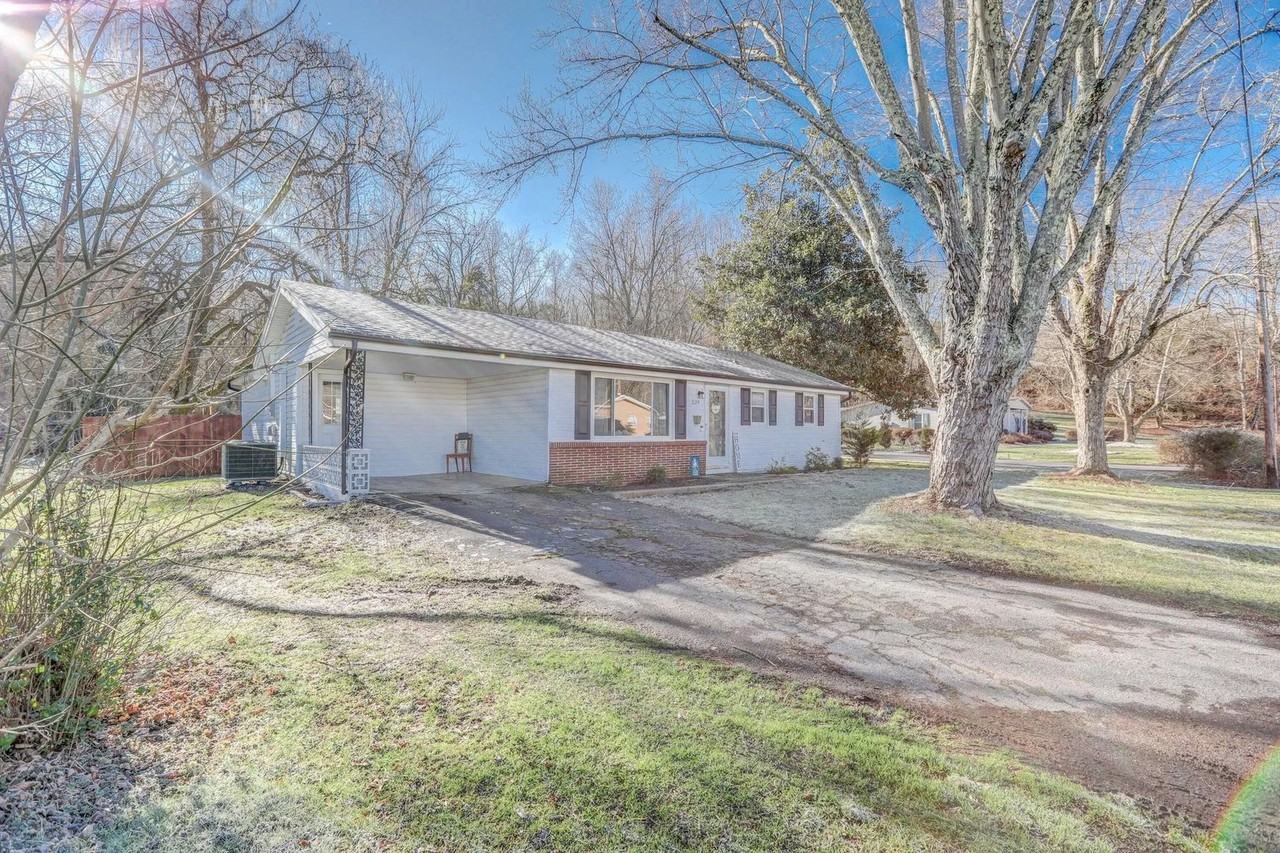 229 Sherry St - Photo 5 of 5