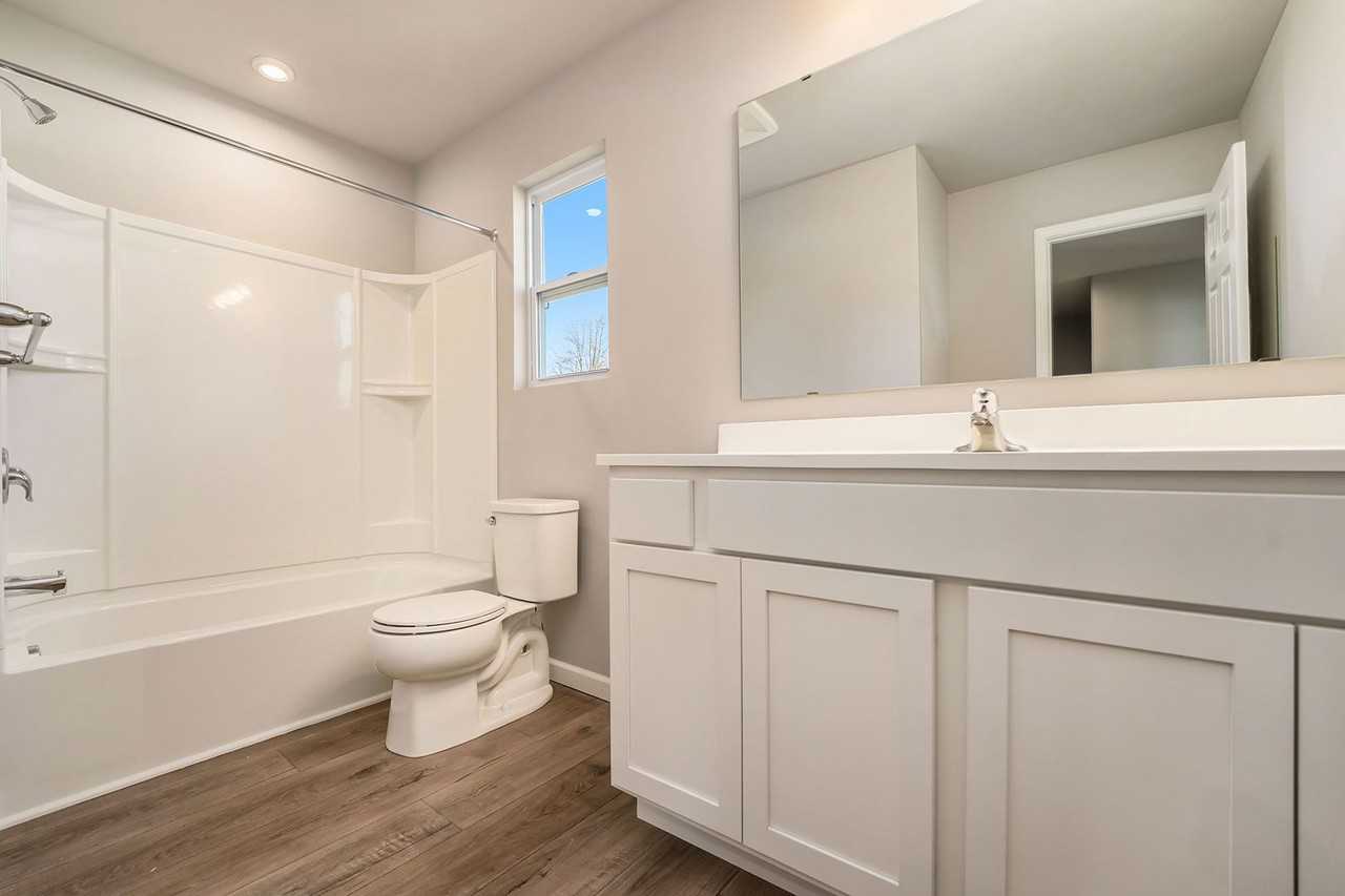 4943 Meadow Brown Dr - Photo 2 of 26