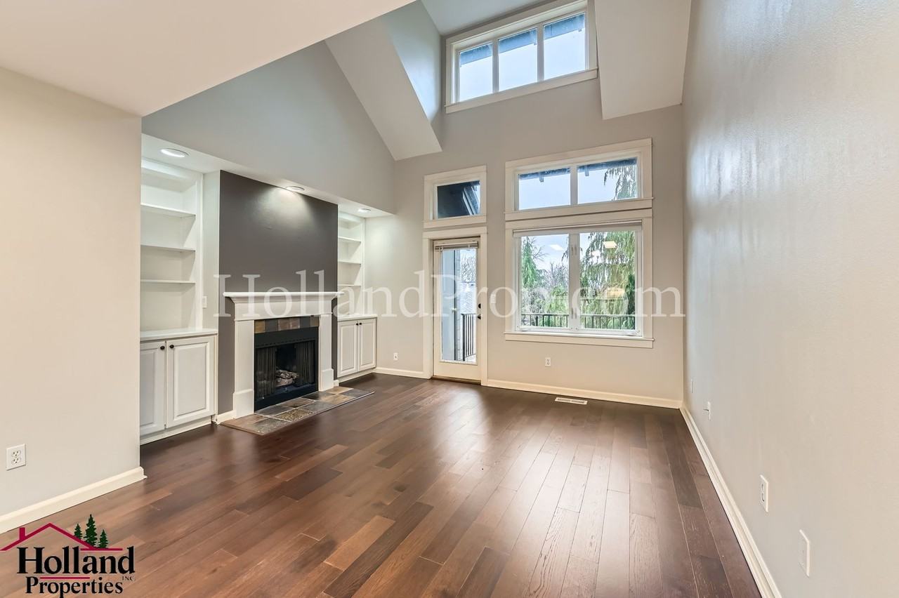 10250 Nw Village Heights Dr - Photo 6 of 28