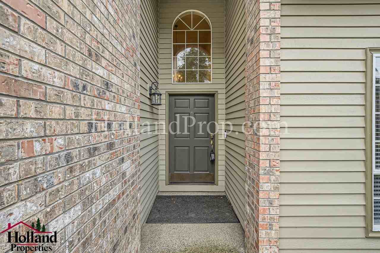 3011 Sw Vesta St - Photo 3 of 28