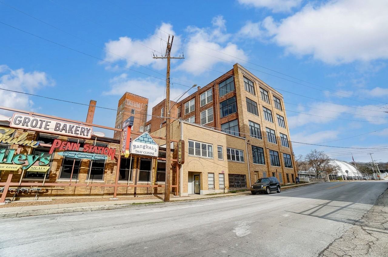 Machine Flats - Photo 7 of 50