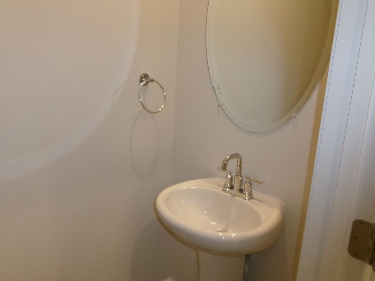 5039 Valley Falls St - Photo 4 of 20