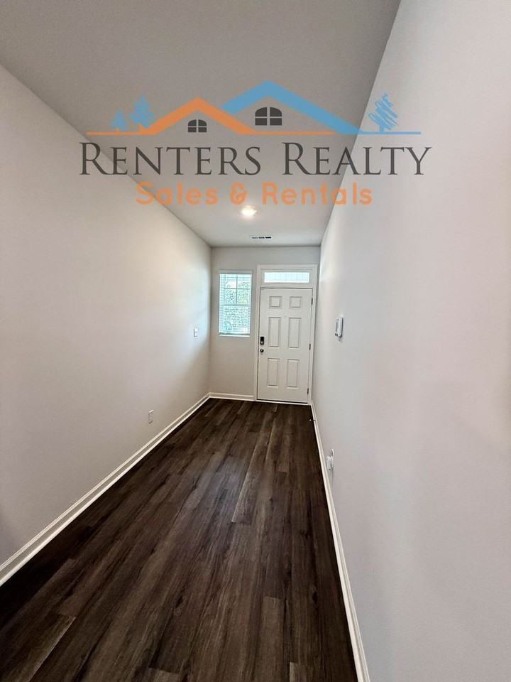 223 Maple Spring Trl - Photo 6 of 28