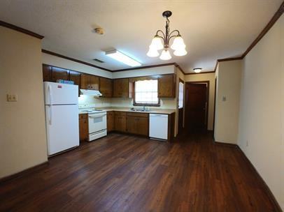 2804-A Falcon Lane FST2 - Photo 3 of 10