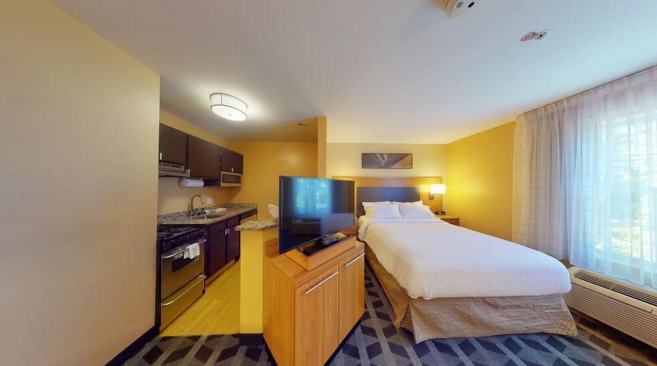 30 International Pl #1039512P - Photo 6 of 13