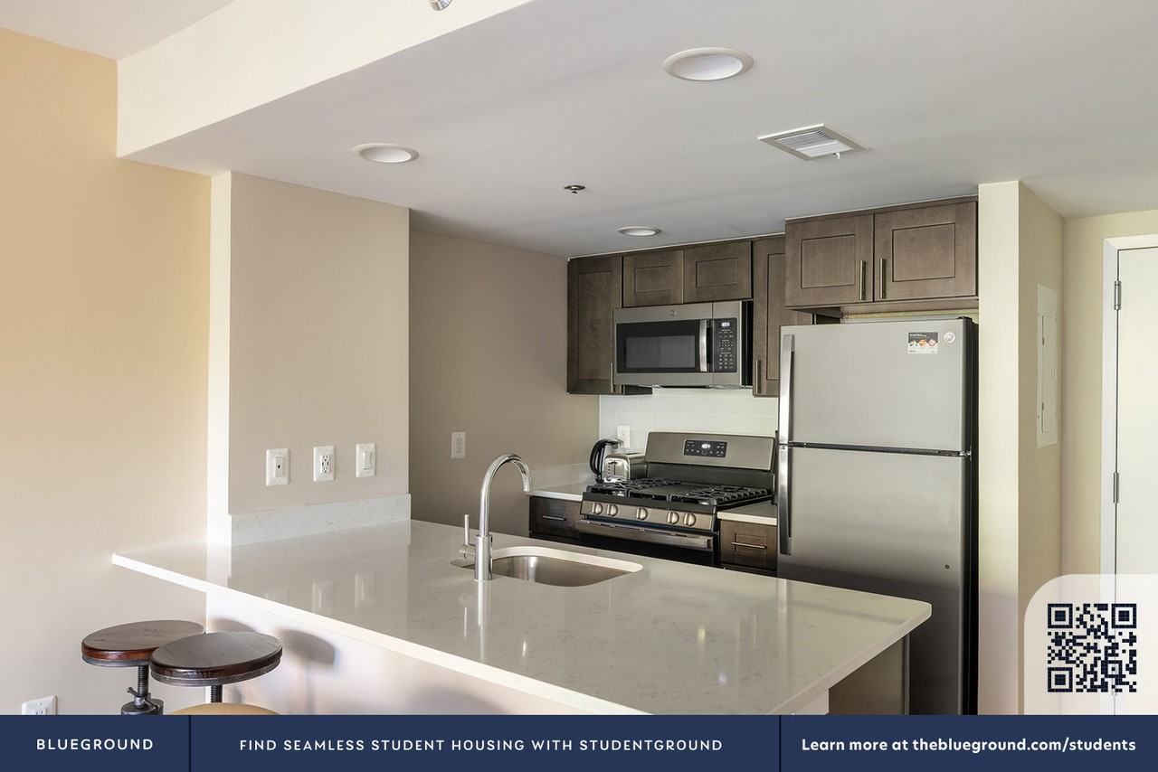 1200 N Veitch St #902 - Photo 7 of 44