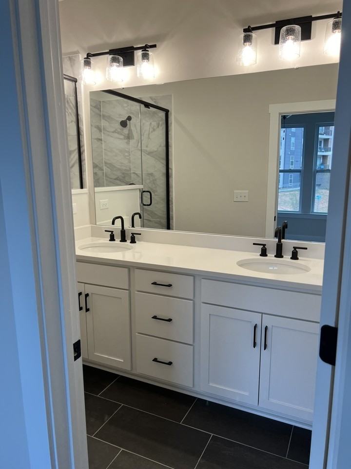 405 Prine Pl - Photo 3 of 13