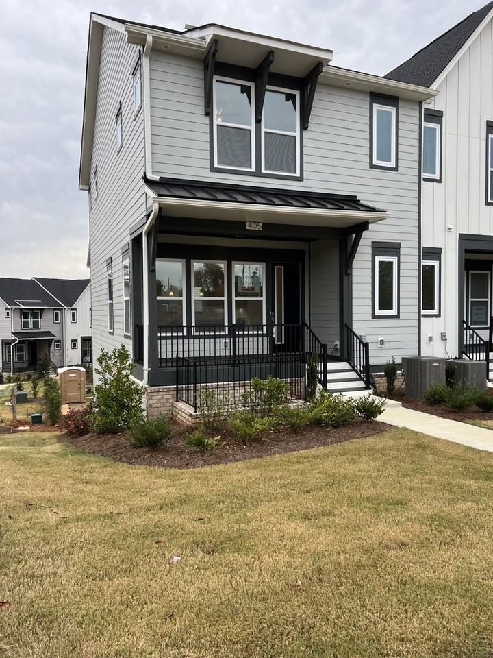 405 Prine Pl - Photo 5 of 13