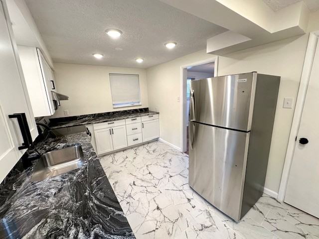 3967 Boulevard Dr #NA - Photo 7 of 15